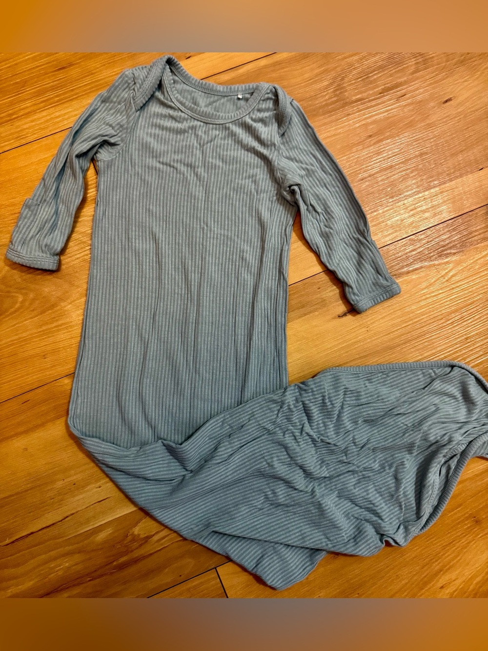 Little Sleepies knotted gown-PRELOVED-Newborn